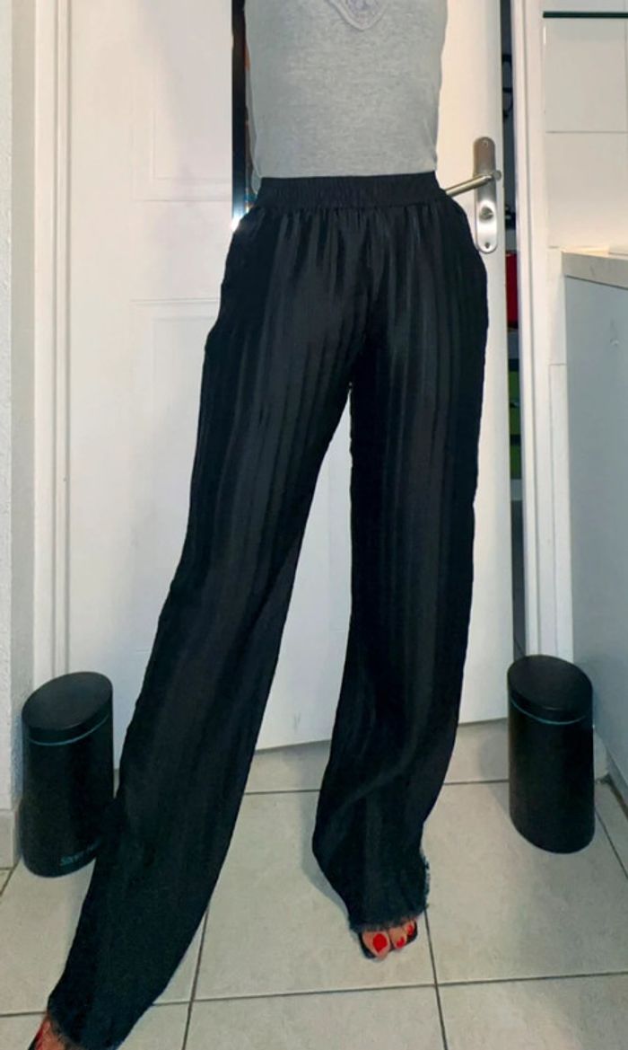 Pantalon fluide Zara NEUF avec étiquette – Taille S/XS - photo numéro 3