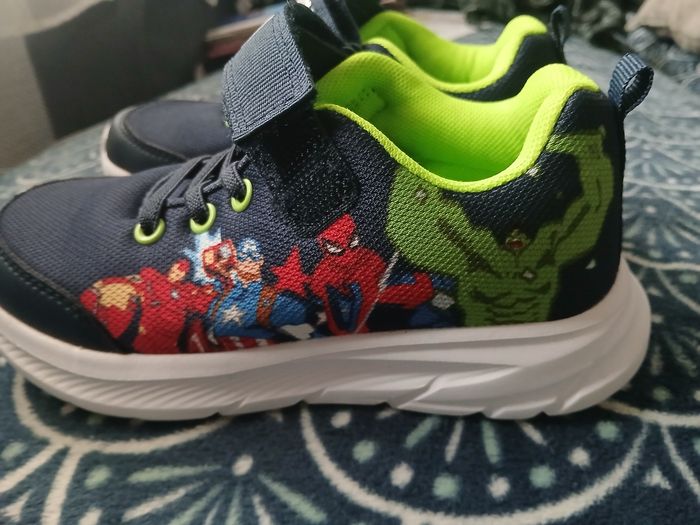 Chaussures Avengers 30-31 - photo numéro 2