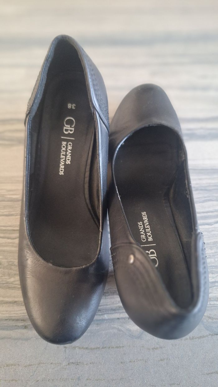 Chaussure talon noir - photo numéro 3