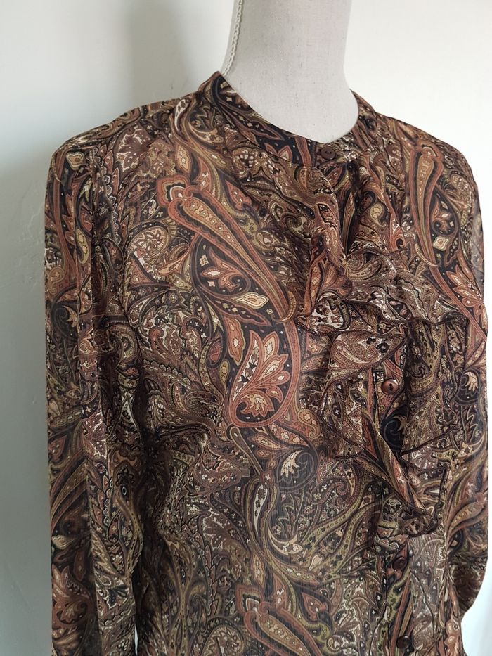 Chemisier voile transparent motifs cachemire marrons et noirs, aisselles 51 cm, Celaia, taille 42 - photo numéro 2