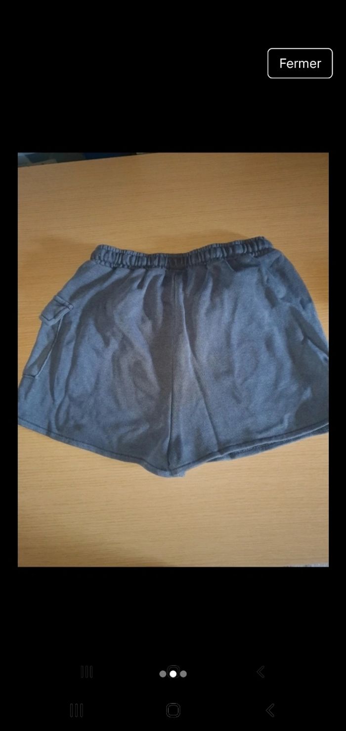 Short fille 12/13 ans - photo numéro 2