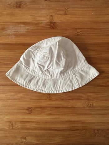 Chapeau bébé Kiabi 47 cm