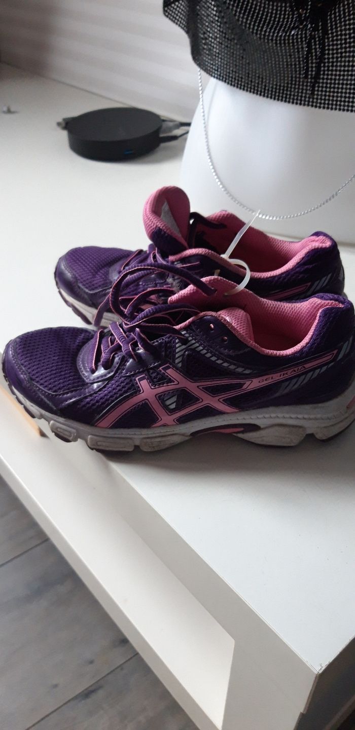Basket fille Asics T33.5