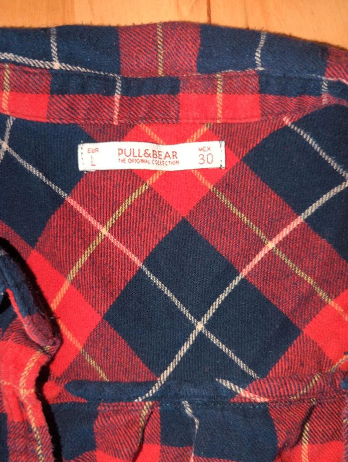 Chemise pull and bear rouge à carreaux - photo numéro 2