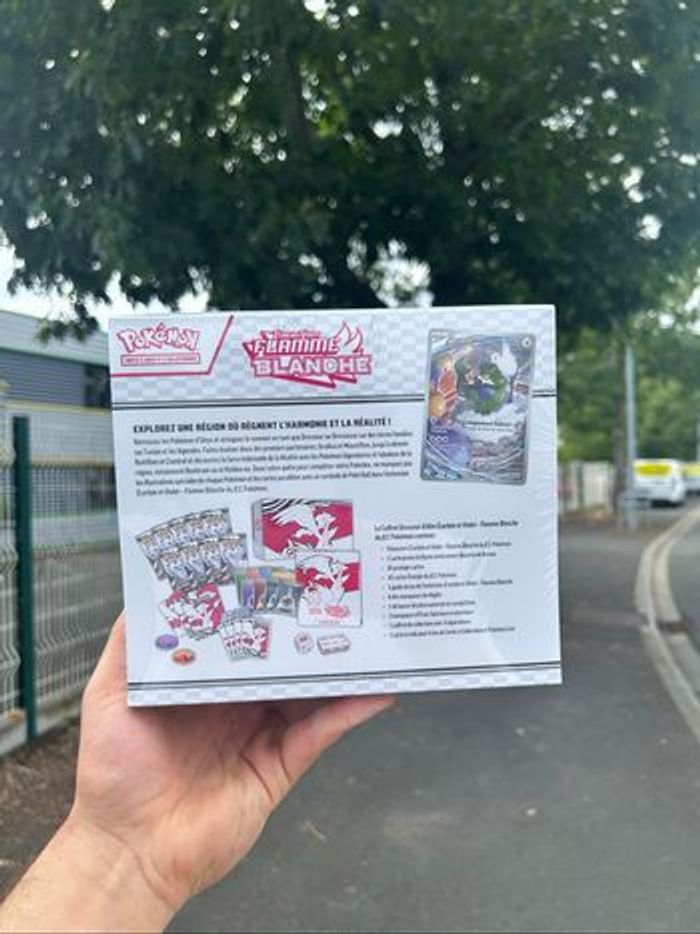 ⚪ ETB Pokémon EV 10.5 Blanc – Neuf & Scellé - photo numéro 2