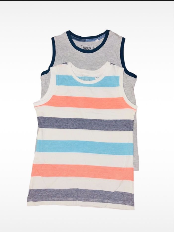 Lot 2 débardeur 7 ans