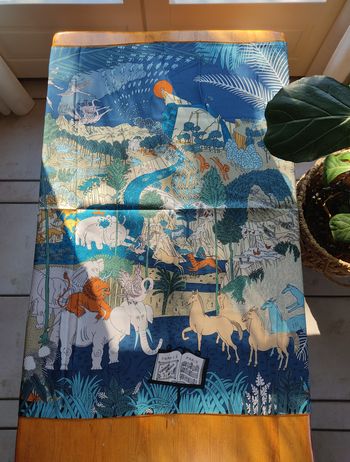 Foulard 90 animaux dans la forêt bleu