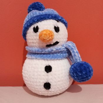 Noël : bonhomme de neige au crochet