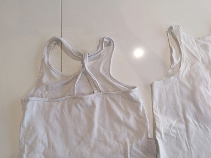 Lot 9 hauts manches longues, thee shirt, débardeurs T 8 ans 👧🏻 - photo numéro 17