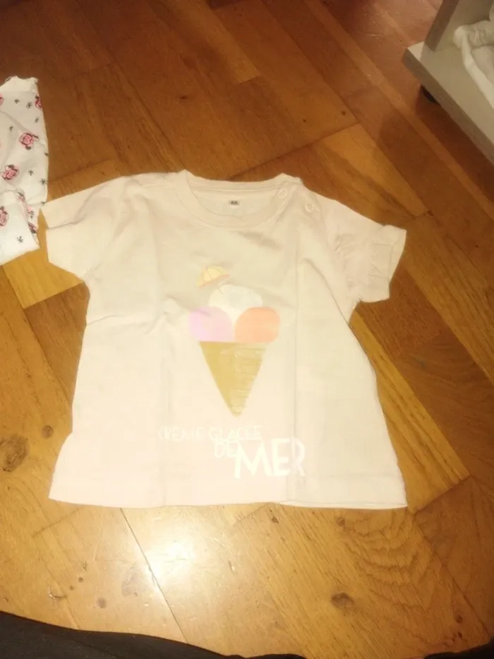 Tee shirt