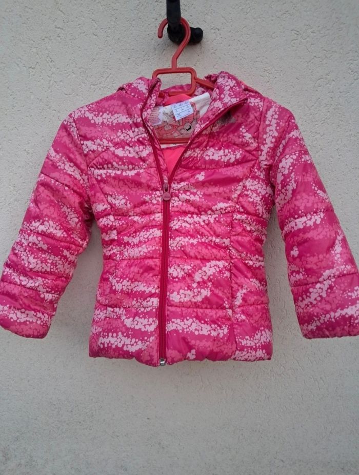 Doudoune adidas 5/6ans fille avec capuche
