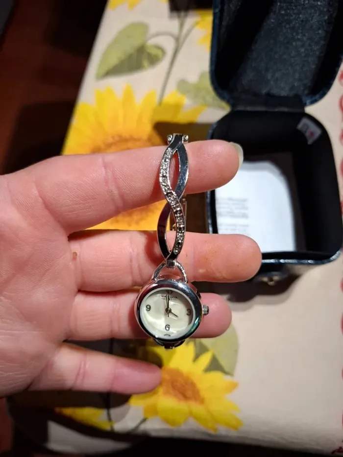 Magnifique montre femme neuve - photo numéro 4