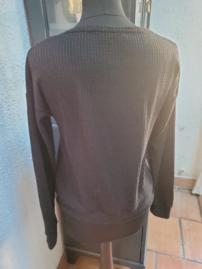 Pull sweat - photo numéro 4