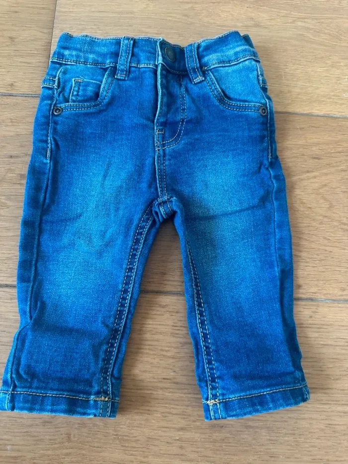 Ensemble bébé 3 mois – Haut col chemise + jean – Chic & stylé - photo numéro 5