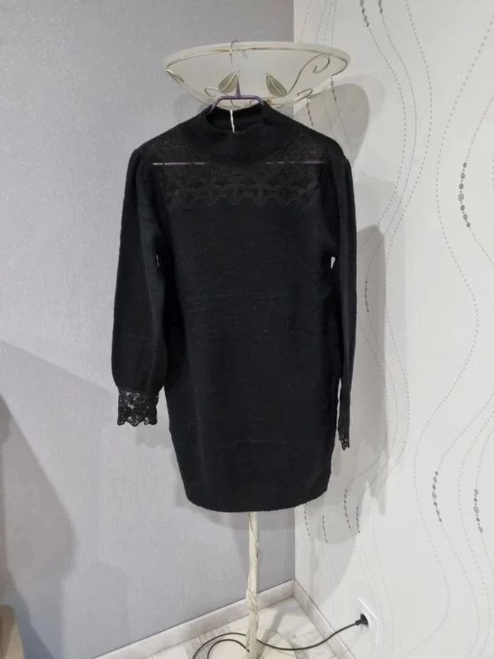 Robe pull avec détail en dentelle col et manche Taille unique - photo numéro 7