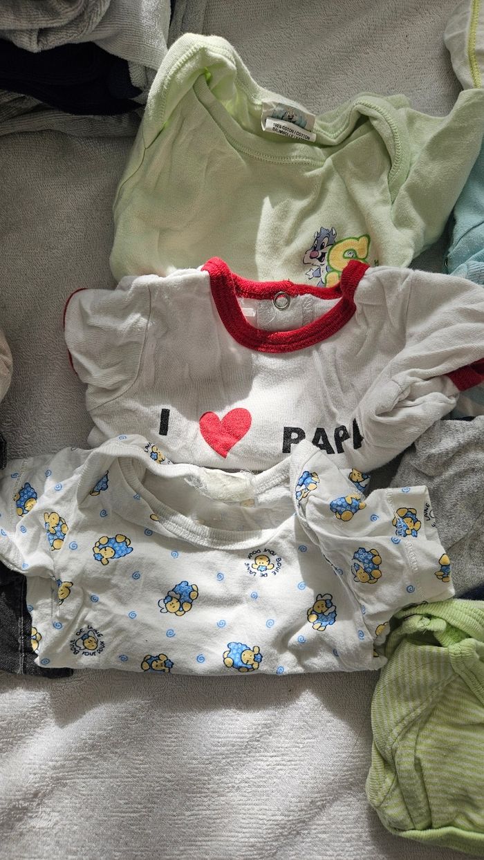 Lot bodies garçon - photo numéro 2