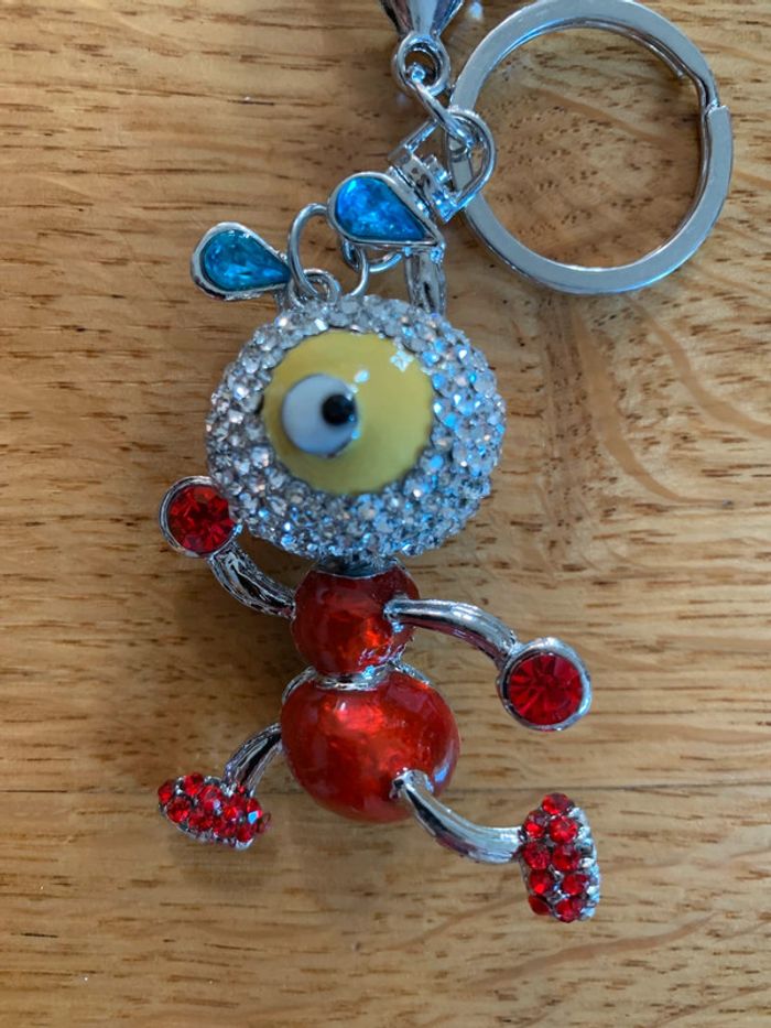 🧿 Porte-clés original personnage œil unique 💎 - photo numéro 5