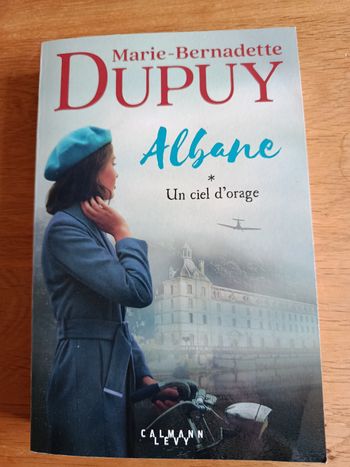 Livre de Marie Bernadette Dupuy