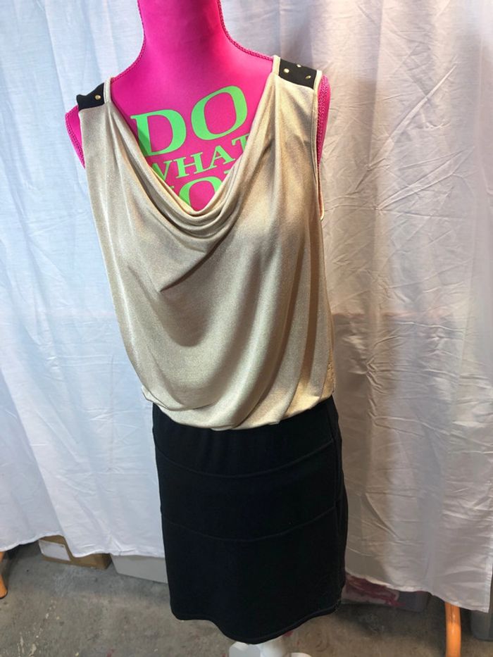 Jolie robe