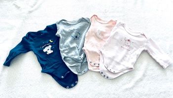 lot de 4 body manches longues «  Mes petits cailloux » taille 3