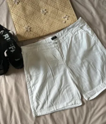 Short blanc sym taille xxxxl