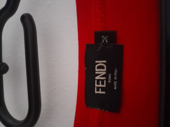 T-Shirt Fendi - photo numéro 3