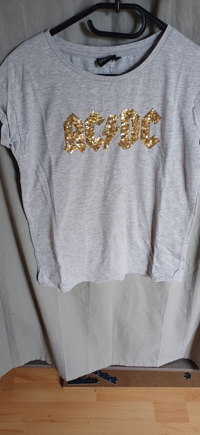 Tee-shirt Acdc - photo numéro 1