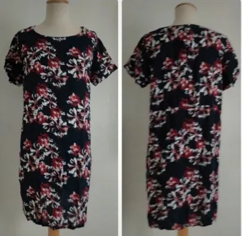 Robe manches courtes bleu marine fleurie Women only taille 40