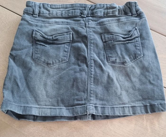 Mini jupe - photo numéro 2