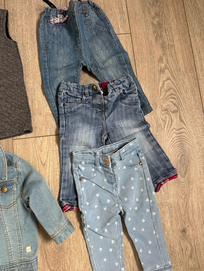Lot de vêtements - photo numéro 2
