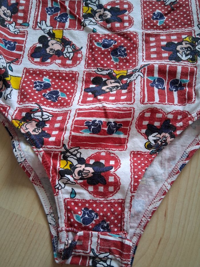 Juste au corps, body motif Minnie de Disney - photo numéro 5