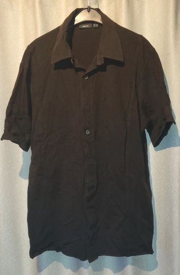 Chemise brune