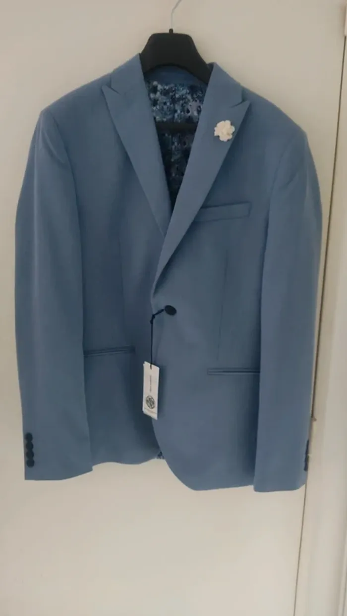 Isaac Dewhirst costume bleu clair taille 48 - photo numéro 6