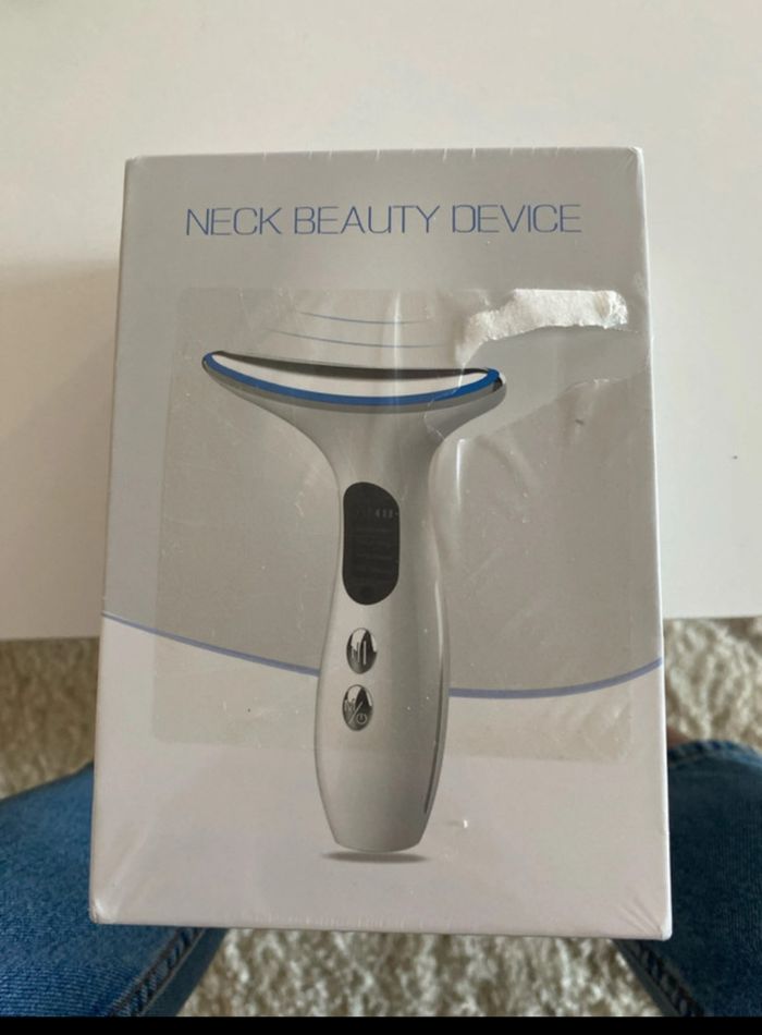 Appareil liftant anti âge visage