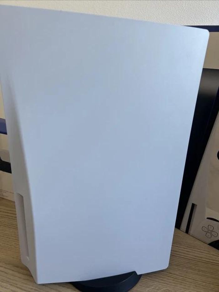 Console Sony PS5 Disk Edition, 825 Go, 2 manettes - photo numéro 5