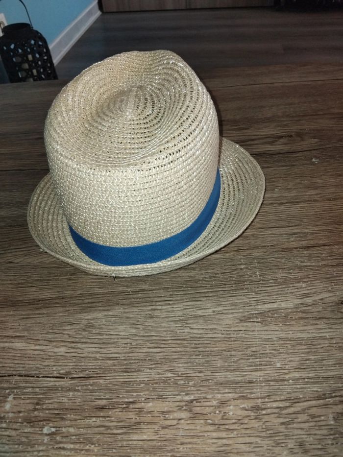 Chapeau Agora - photo numéro 3