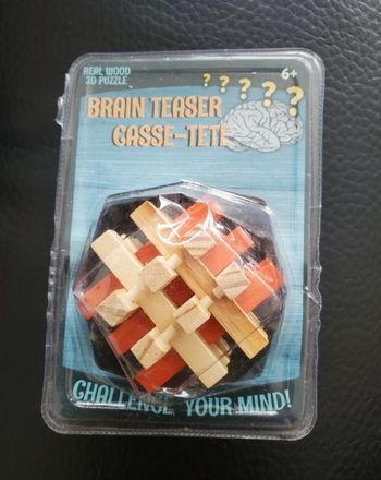 Casse tête 3d en bois
