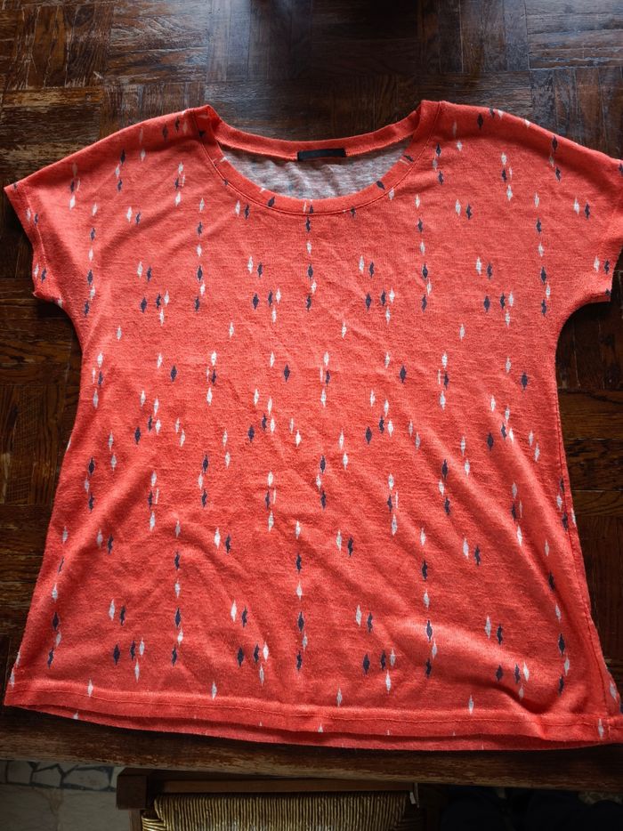 Tee shirt orange