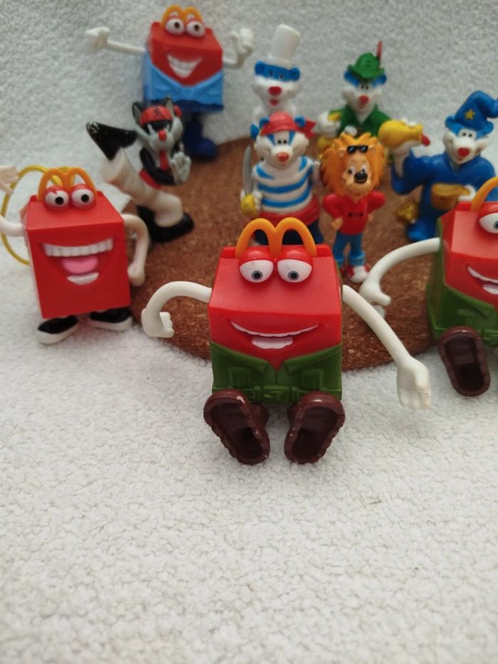 Lot de figurines d'enseignes - photo numéro 6