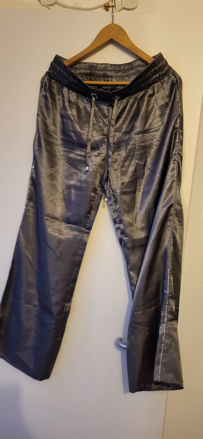 Pantalon argenté - photo numéro 3