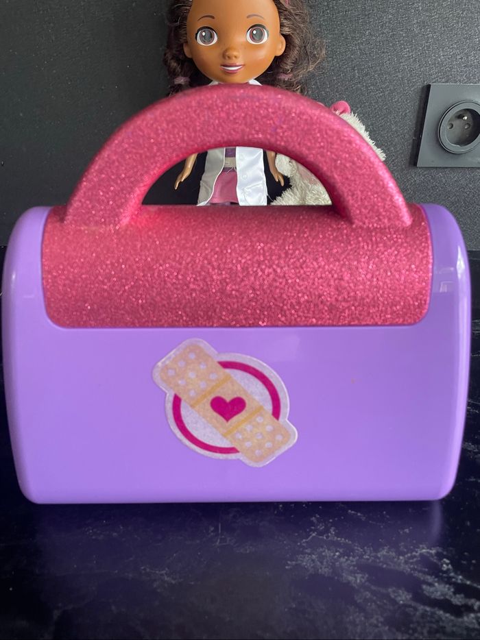Docteur la peluche poupée et accessoires - photo numéro 9