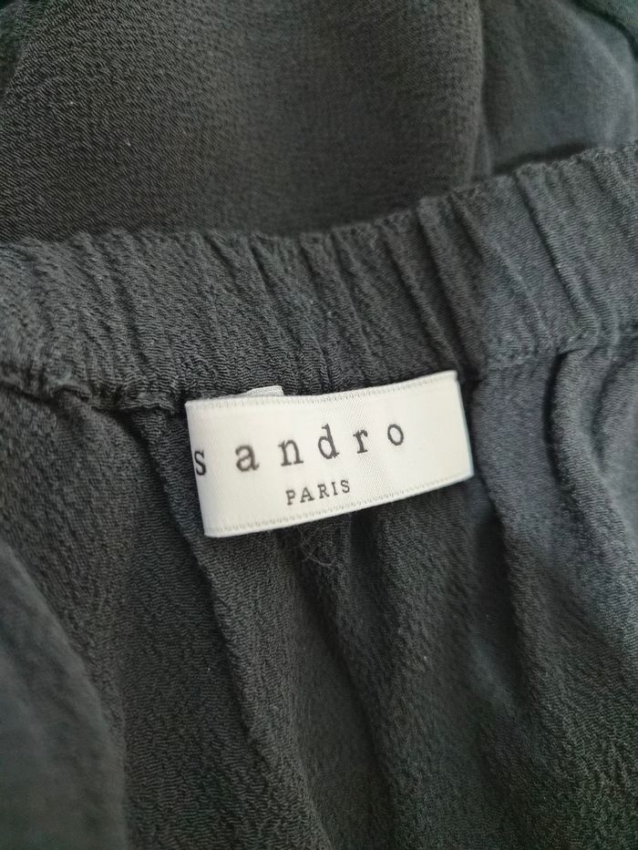 Robe noire Sandro Paris – Taille S – Dos ouvert – Très bon état - photo numéro 4