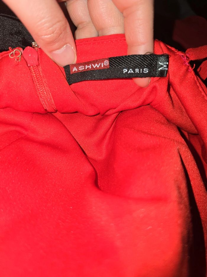 Robe cérémonie rouge - photo numéro 9