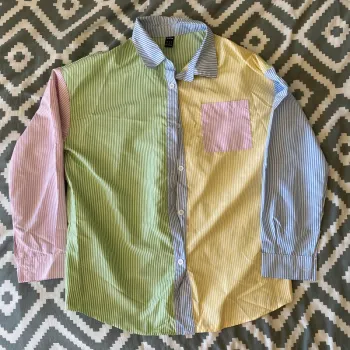 Chemise à rayures de couleurs