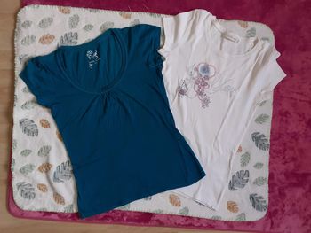 Lot de tee shirt Cache Cache taille 2