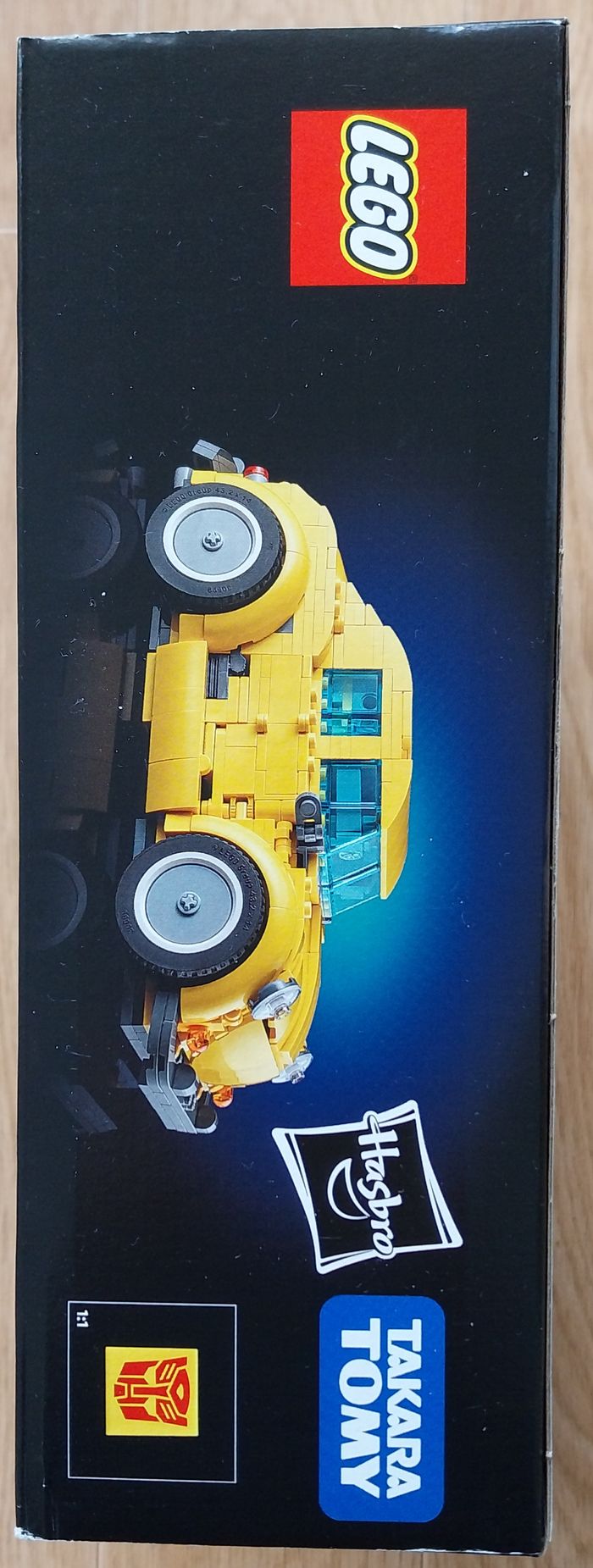 LEGO Icons Transformers Bumblebee - 10338 - photo numéro 6