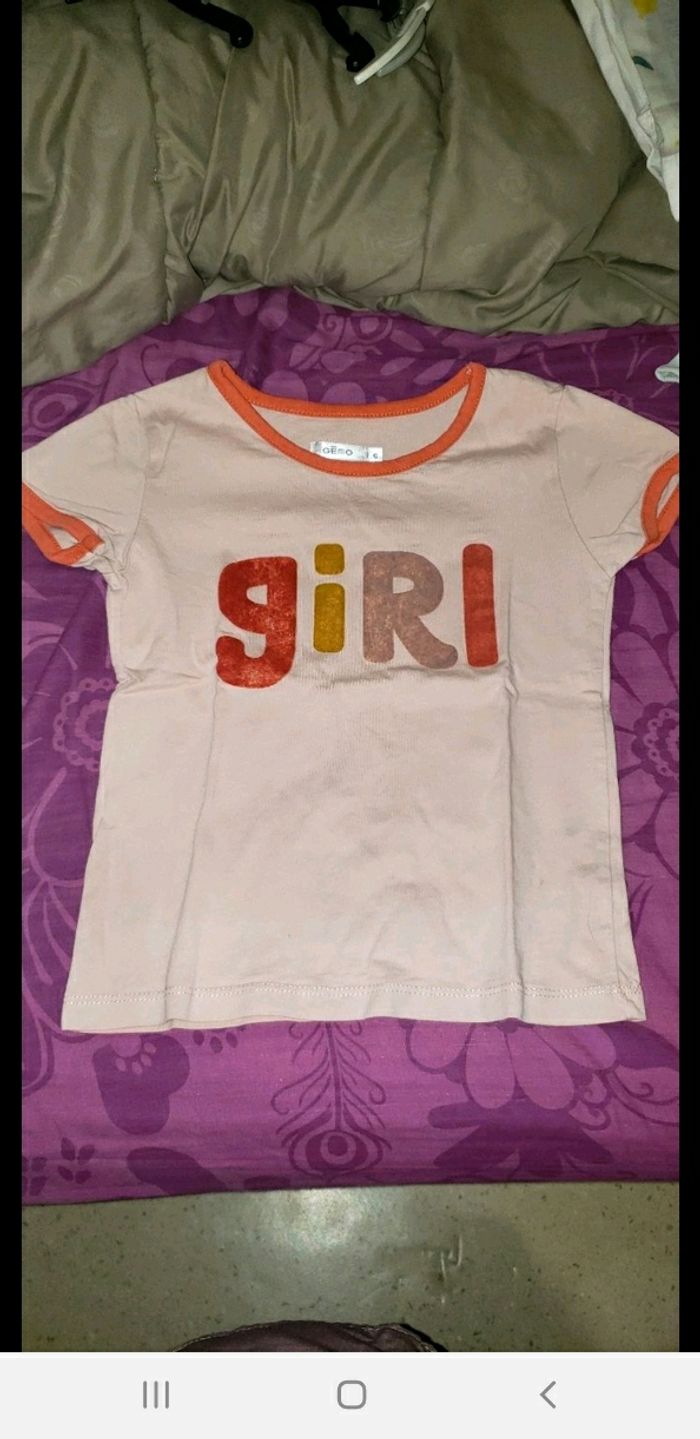 Lot 5 t-shirt 6 ans - photo numéro 5