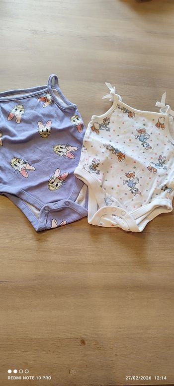 Lot de bodies Disney Daisy - 3 /6 mois 