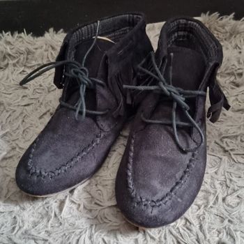 Chaussure style indien en daim 40