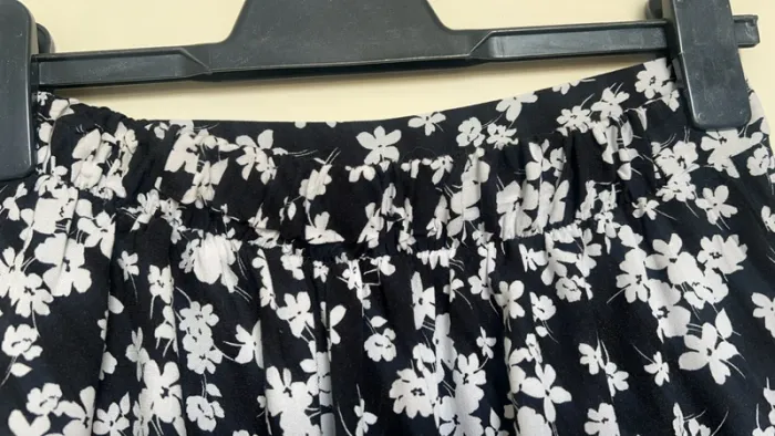 Pantalon large à petites fleurs T36 🌸 - photo numéro 6